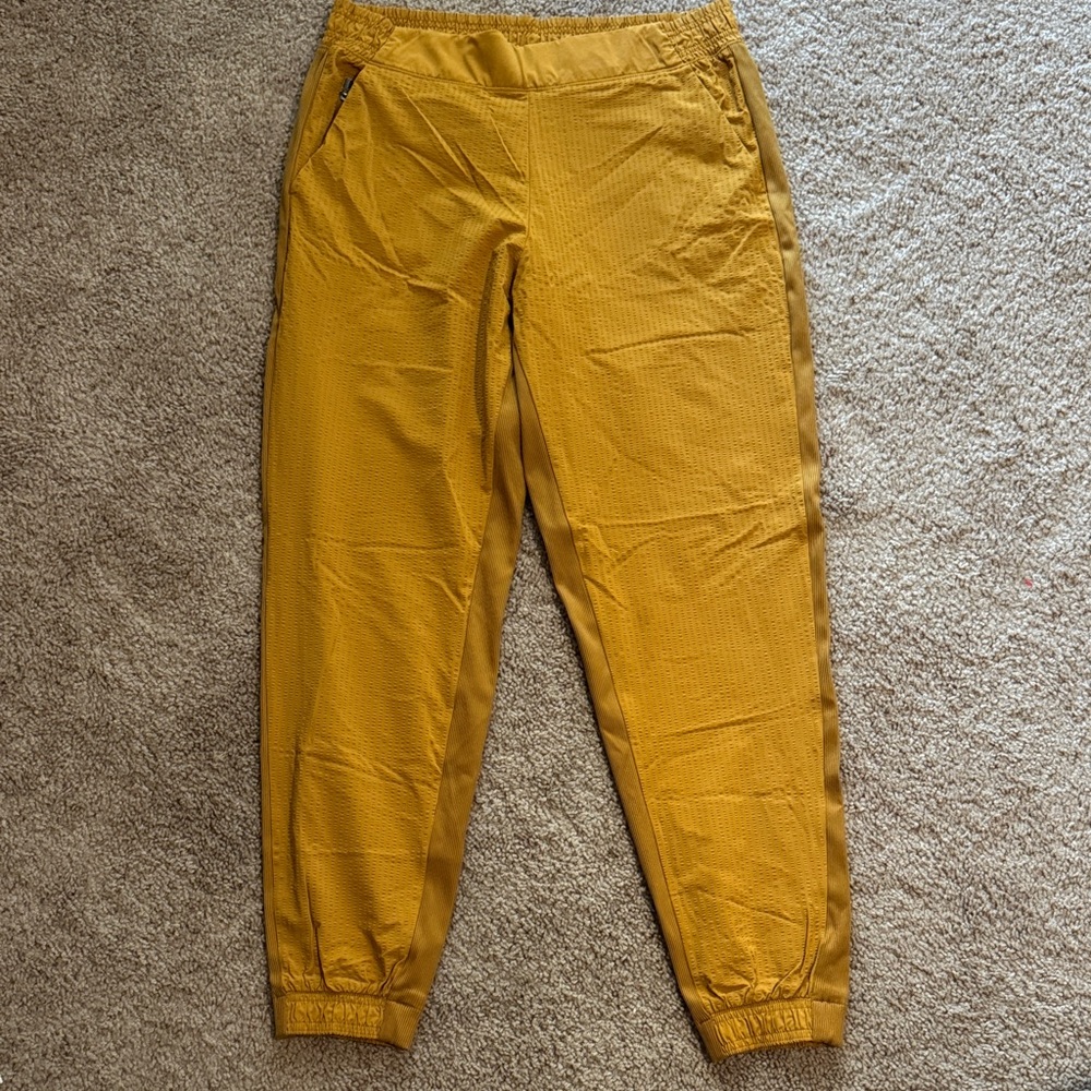 Athleta Golden Brown Jogger Pants